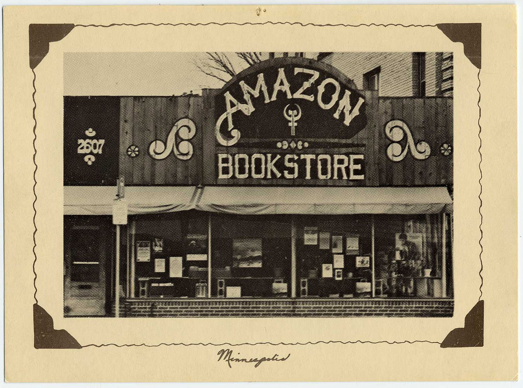 LL004b. amazon bookstore, from svc
